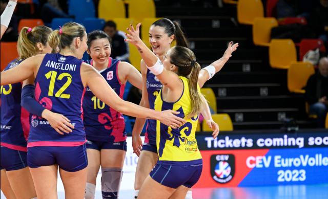 mk体育-朱婷轮休姚迪首发表现出色 斯坎迪奇欧联杯获胜