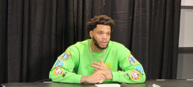 mk体育下载-末节再度哑火！防守稀烂进攻不稳定黄蜂正在掉队